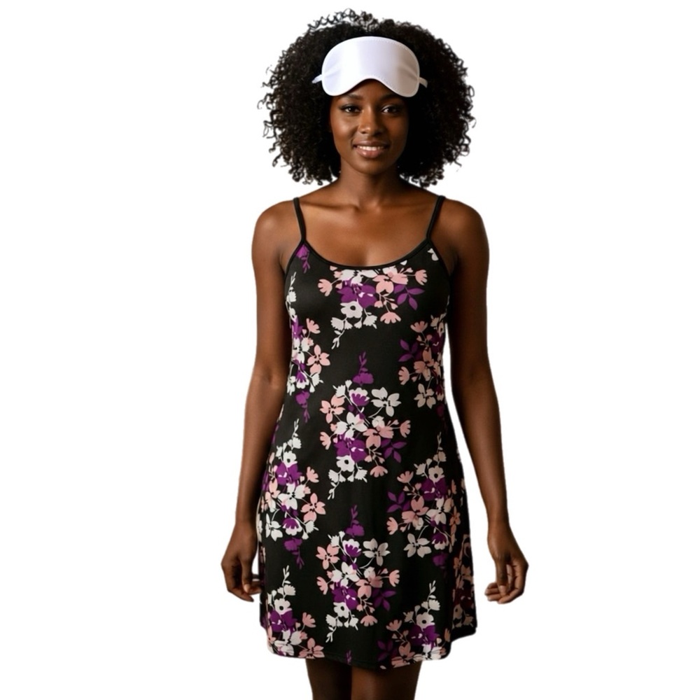 Chemise/nightie Black w/floral pattern